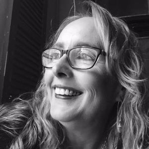 Meet your Posher, Valerie